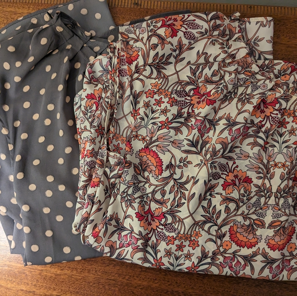 Lauren Conrad pleated tie-back blouse bundle